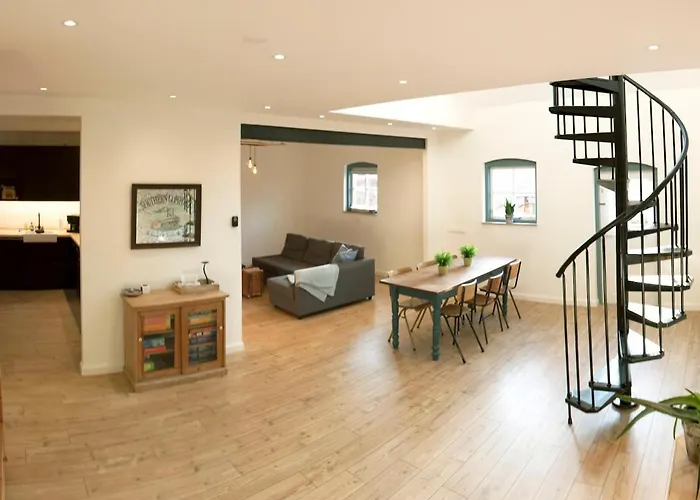 1838 Semesterbostad *